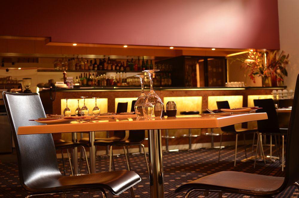 Red Bridge Motor Inn Woombye Екстериор снимка