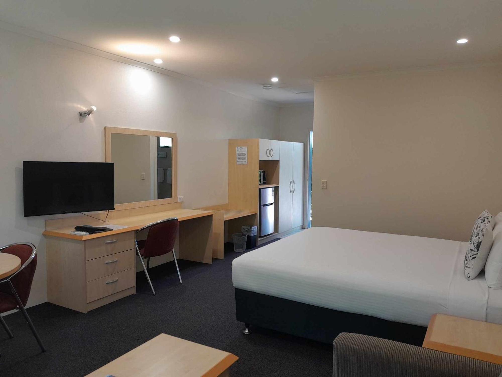 Red Bridge Motor Inn Woombye Екстериор снимка