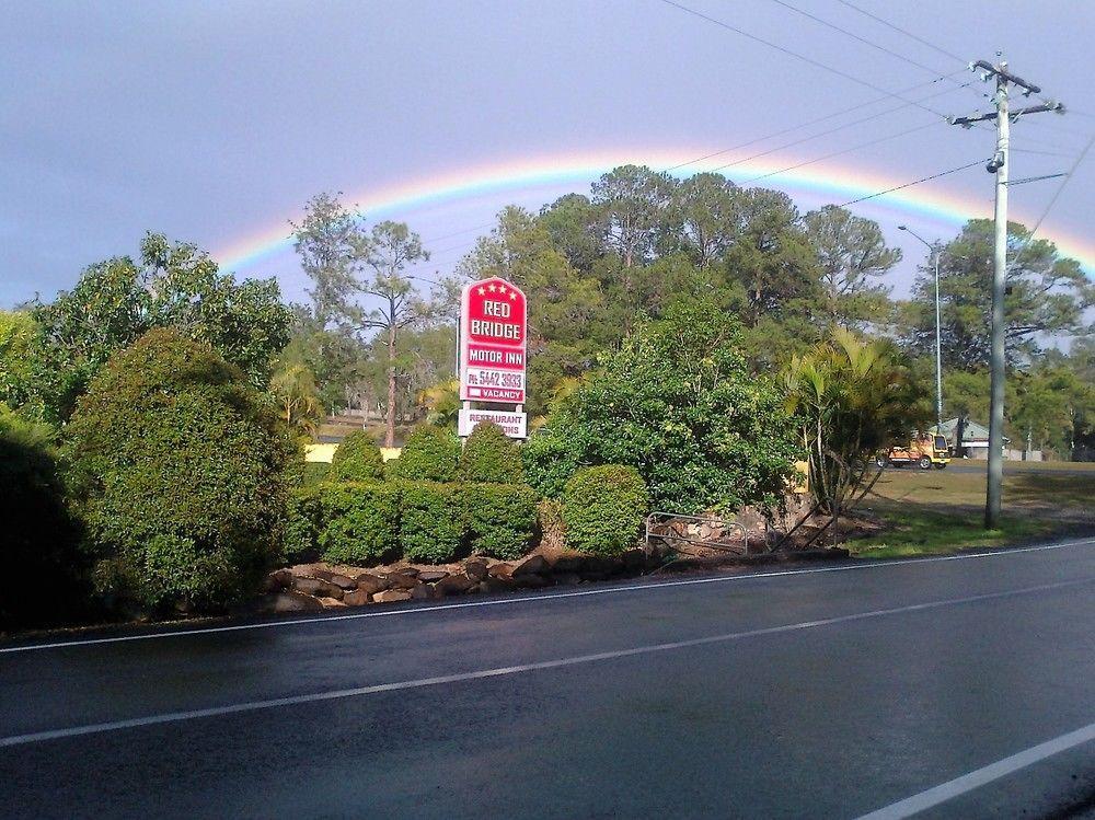 Red Bridge Motor Inn Woombye Екстериор снимка