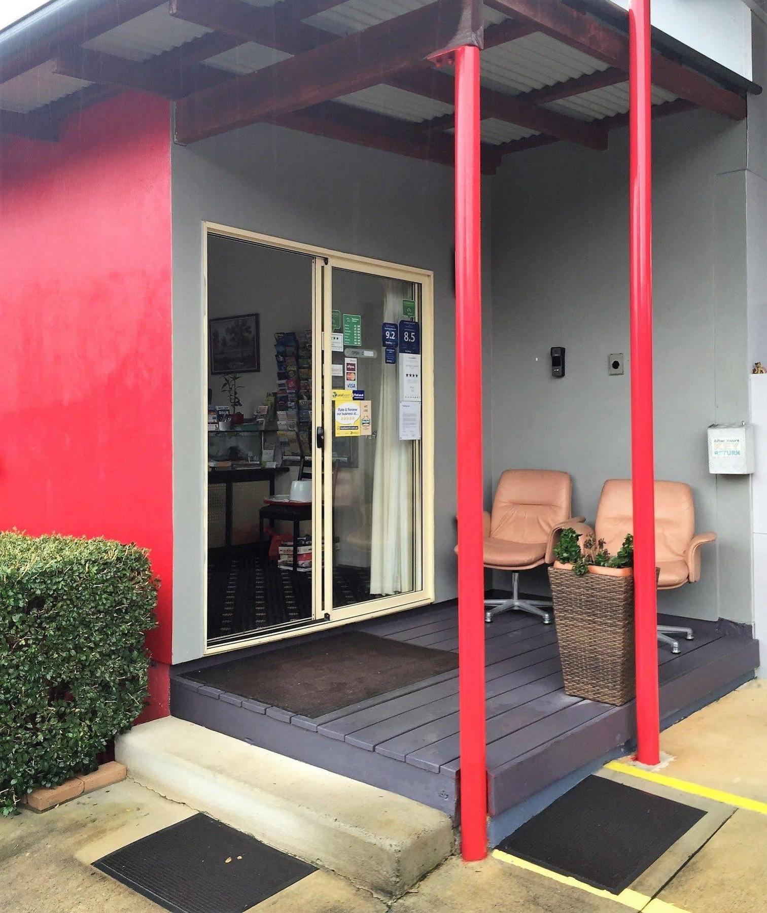 Red Bridge Motor Inn Woombye Екстериор снимка