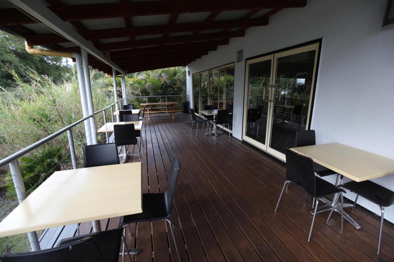 Red Bridge Motor Inn Woombye Екстериор снимка